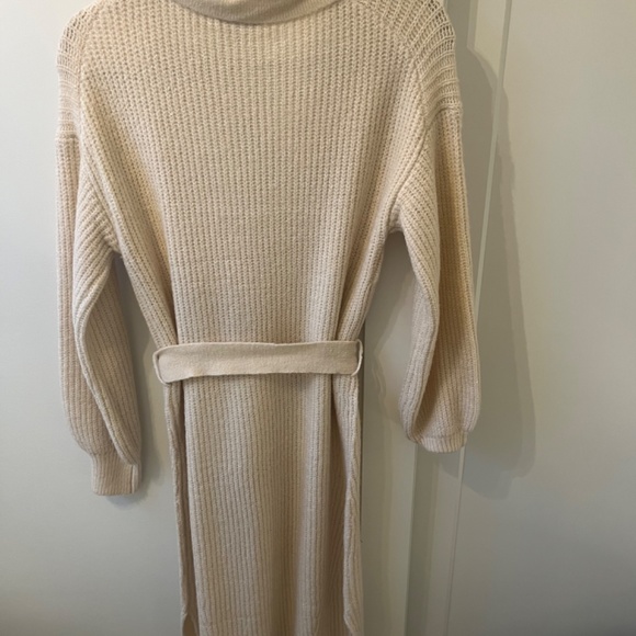 Moon River sweater dress - Picture 2 of 3